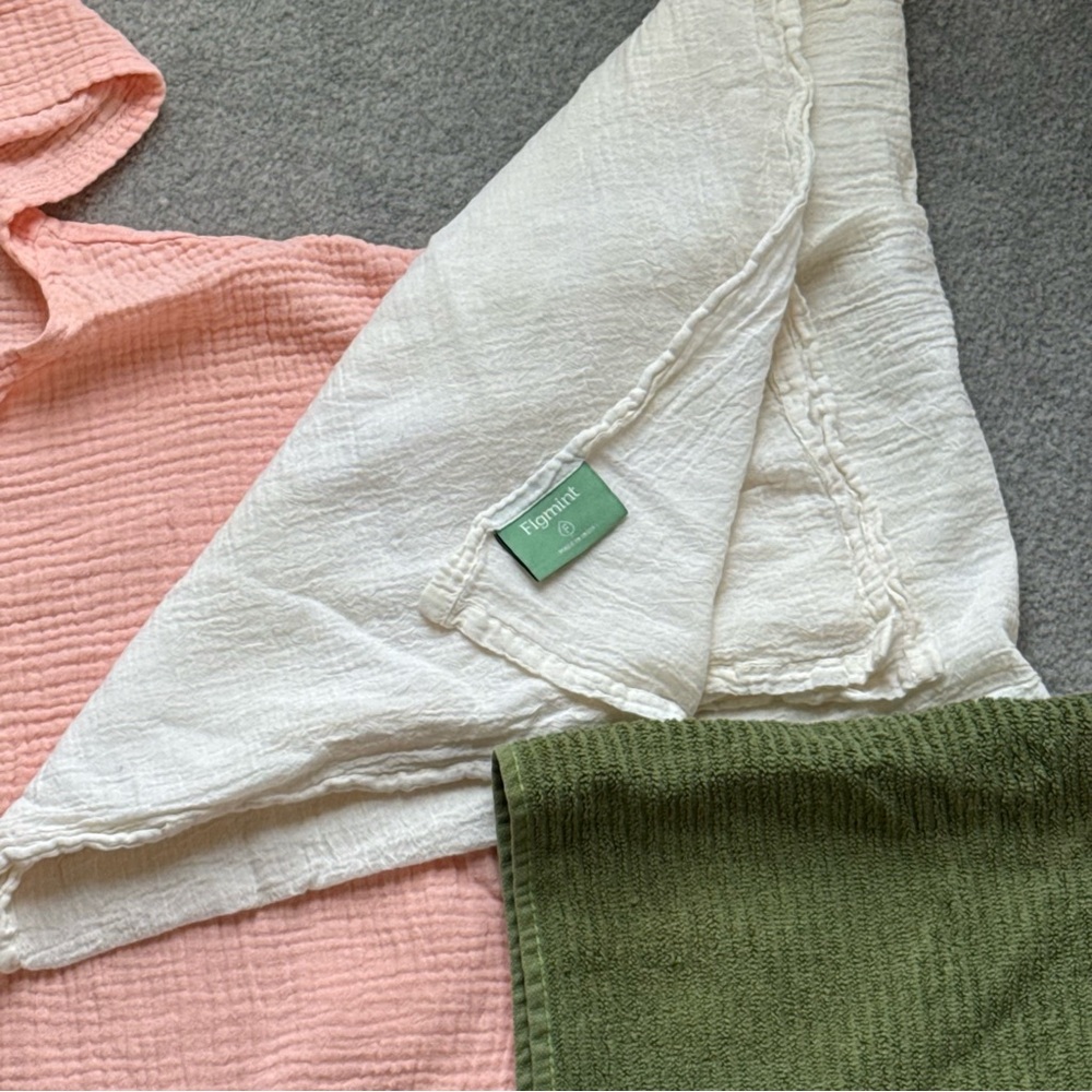 Figmint Kids Hooded Towel Poncho + 2 Towels | Size 90 (2–3Y) | Organic Muslin Co - Picture 7 of 10